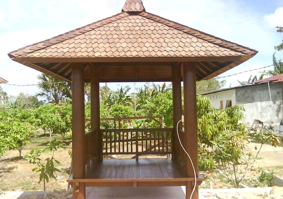 Gazebo Kayu Malang
