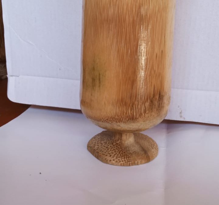 Gelas Unik Dari Bambu