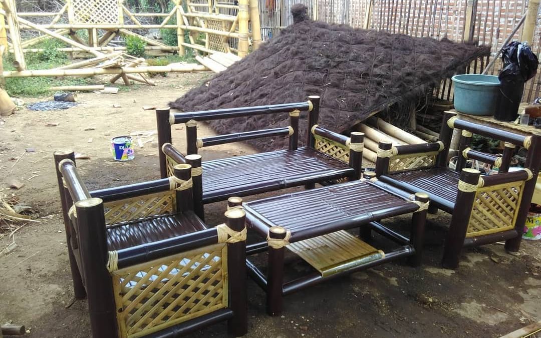 Kursi Bambu Minimalis
